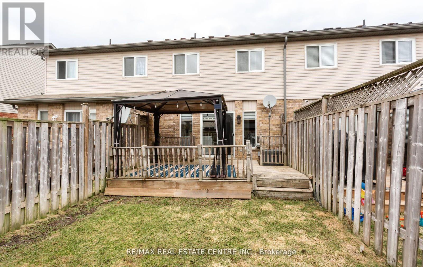 230 SOPHIA CRESCENT, Kitchener, Ontario, N2R1X8 — Photo 45