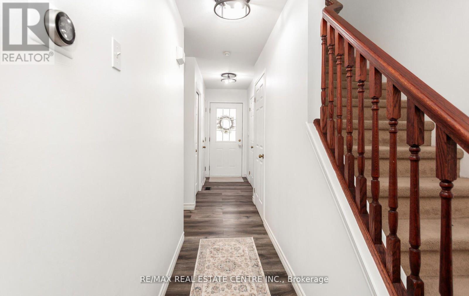 230 SOPHIA CRESCENT, Kitchener, Ontario, N2R1X8 — Photo 7