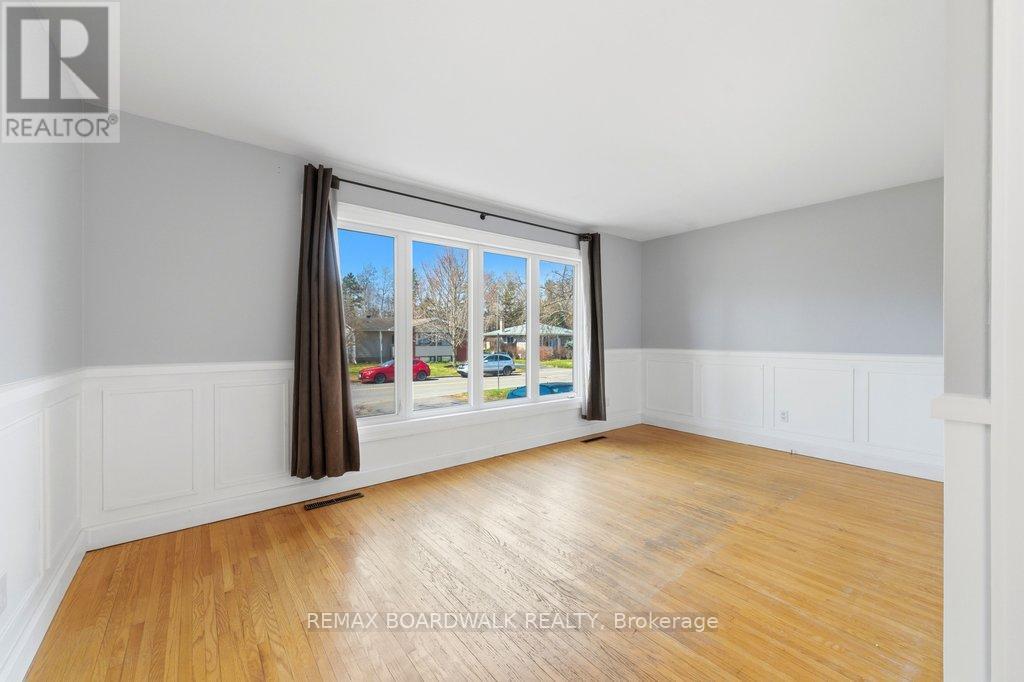 1279 ADIRONDACK DRIVE, Ottawa, Ontario, K2C2V7 — Photo 7