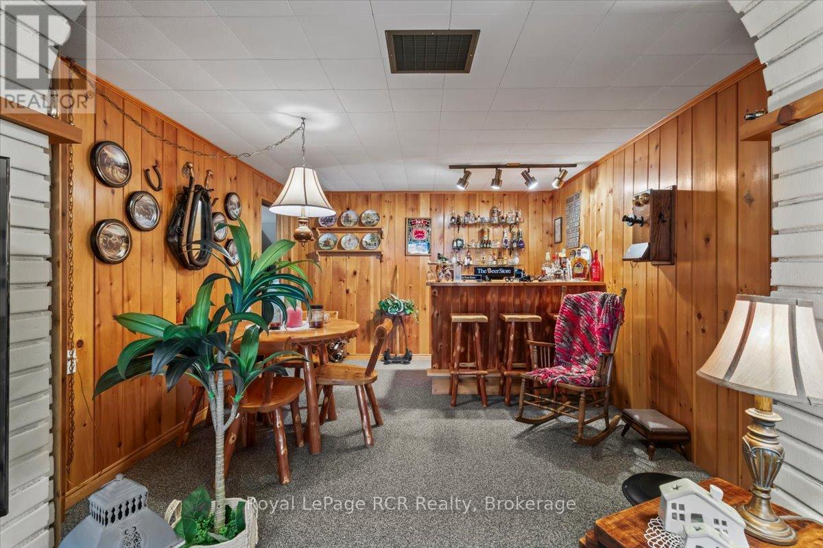 576 17TH AVENUE, Hanover, Ontario, N4N3A9 — Photo 23