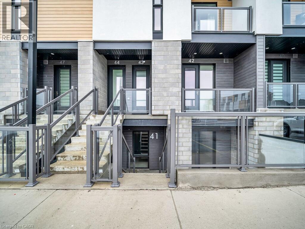 142 FOAMFLOWER Place Unit# C 41, Waterloo, Ontario, N2V0G9 — Photo 2