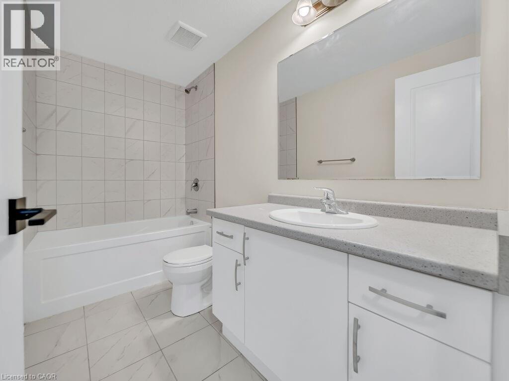142 FOAMFLOWER Place Unit# C 41, Waterloo, Ontario, N2V0G9 — Photo 21