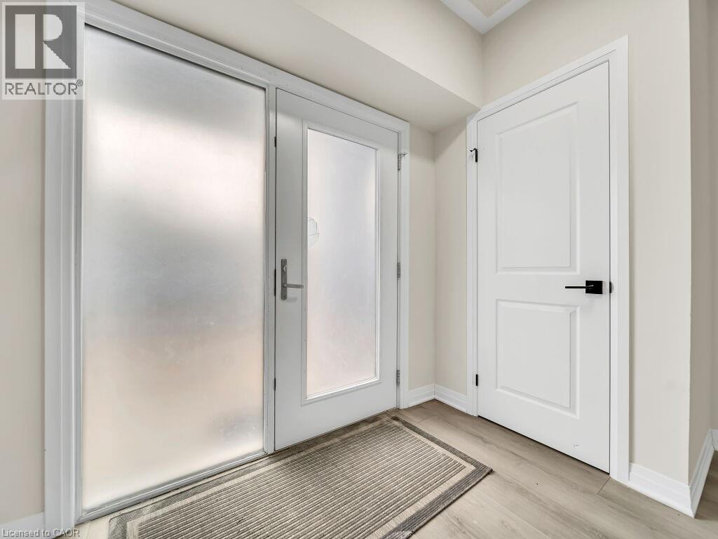 142 FOAMFLOWER Place Unit# C 41, Waterloo, Ontario, N2V0G9 — Photo 6