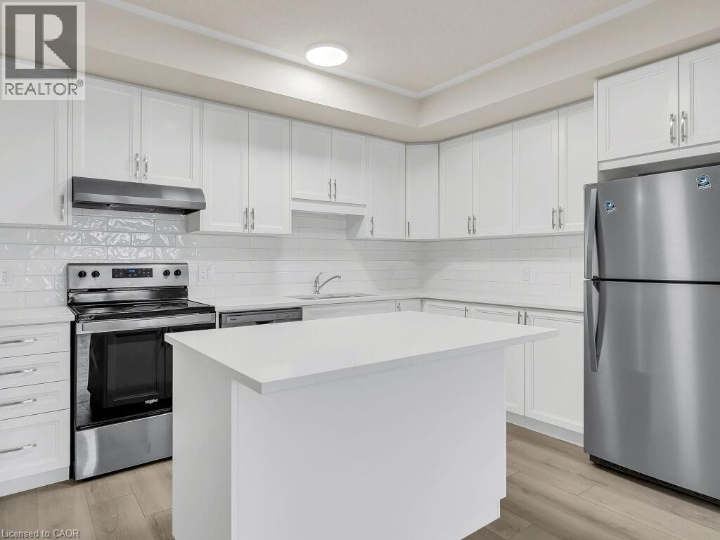 142 FOAMFLOWER Place Unit# C 41, Waterloo, Ontario, N2V0G9 — Photo 9