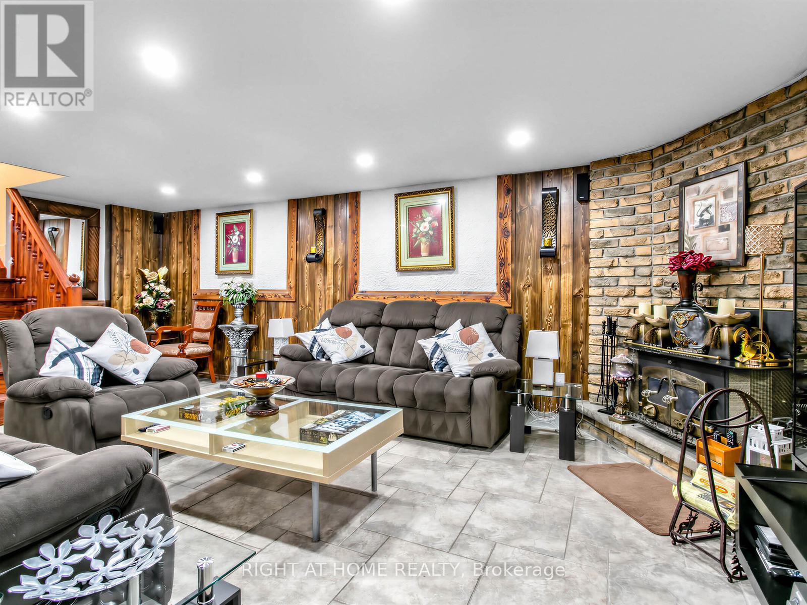 137 BEECH STREET, Brampton (Brampton North), Ontario, L6V2Z2 — Photo 24