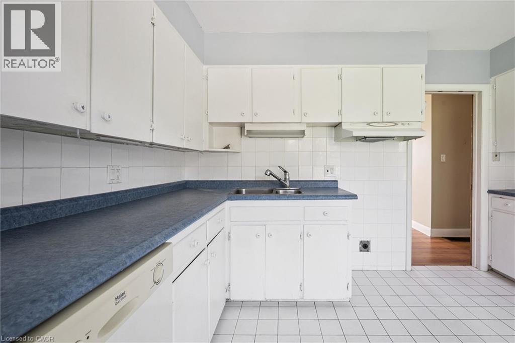 5156 APPLEBY Line, Burlington, Ontario, L7M0P5 — Photo 11