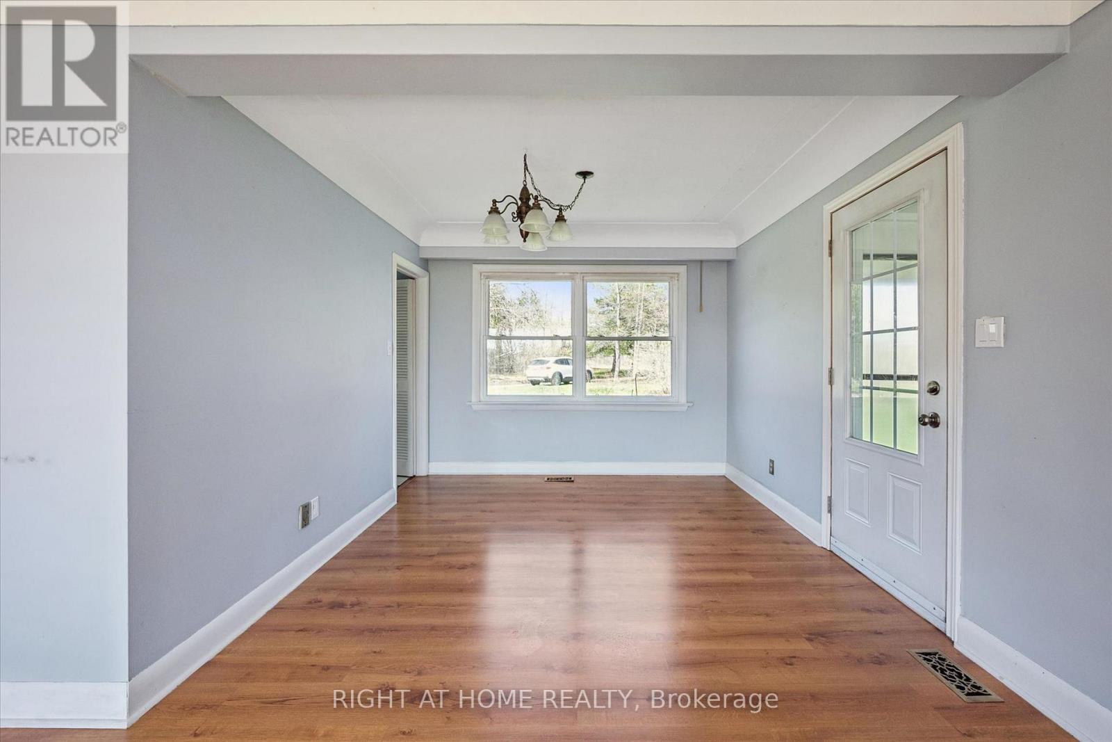 5156 APPLEBY LINE, Burlington, Ontario, L7M0P5 — Photo 8