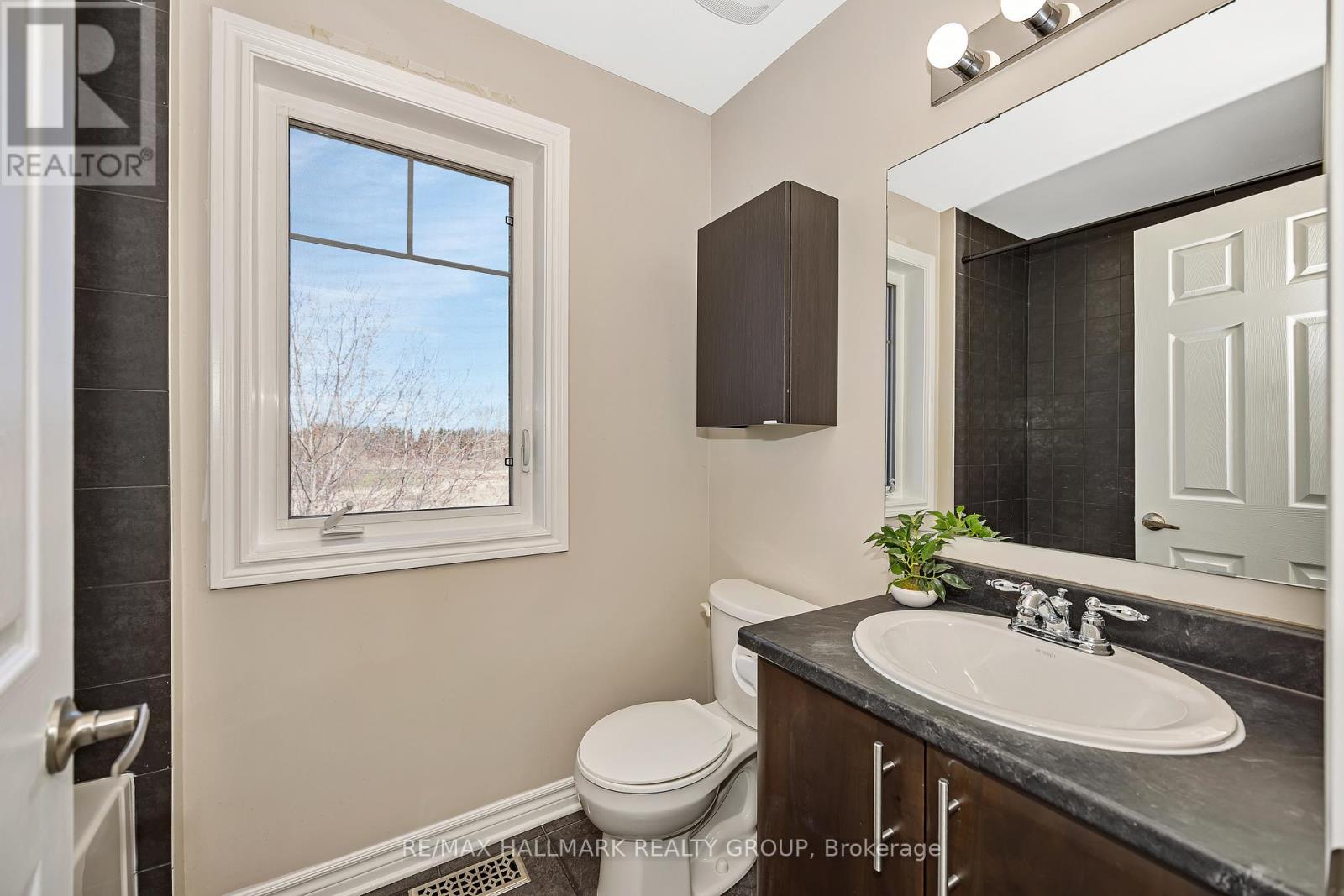 618 MARTINIQUE LANE, Ottawa, Ontario, K2S0L9 — Photo 33