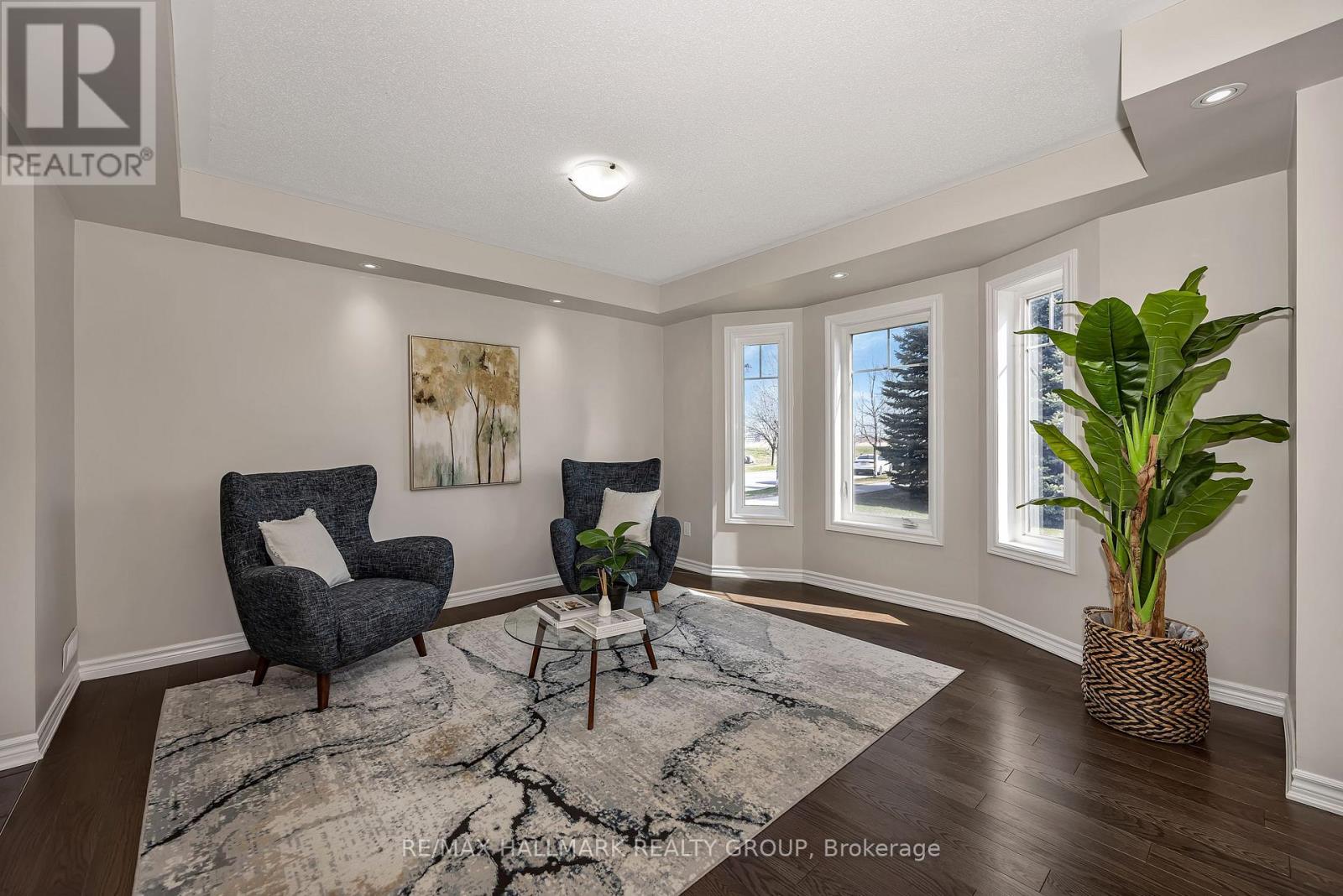 618 MARTINIQUE LANE, Ottawa, Ontario, K2S0L9 — Photo 4