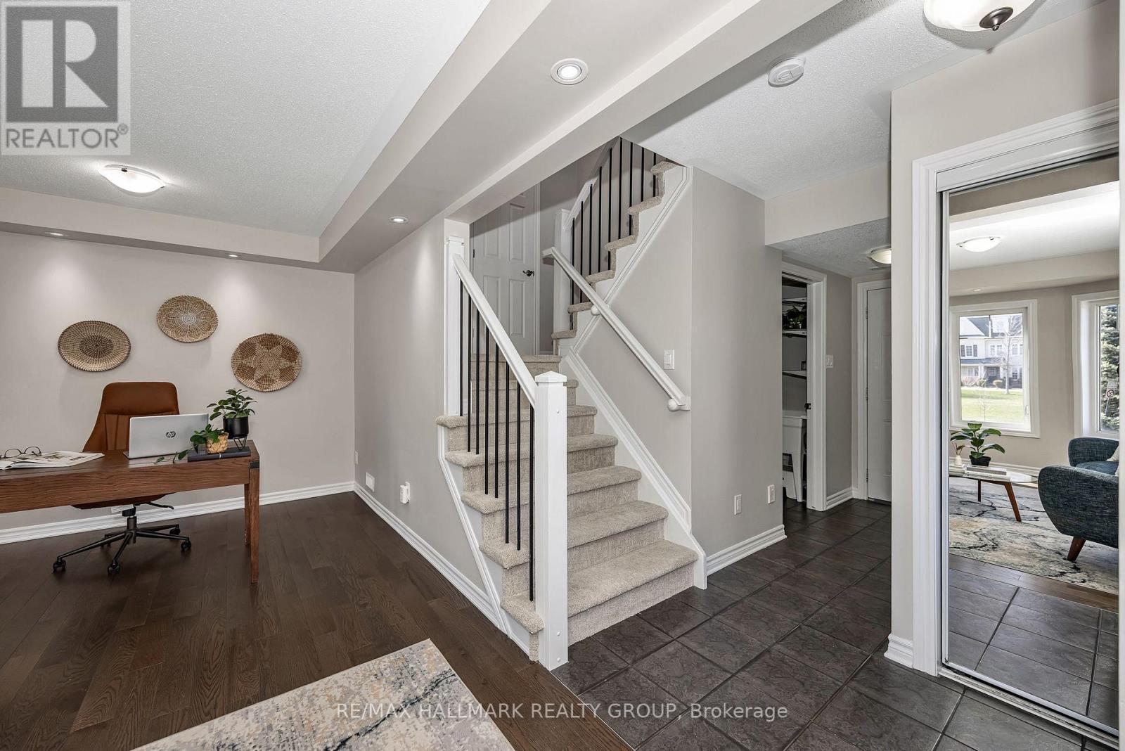 618 MARTINIQUE LANE, Ottawa, Ontario, K2S0L9 — Photo 8