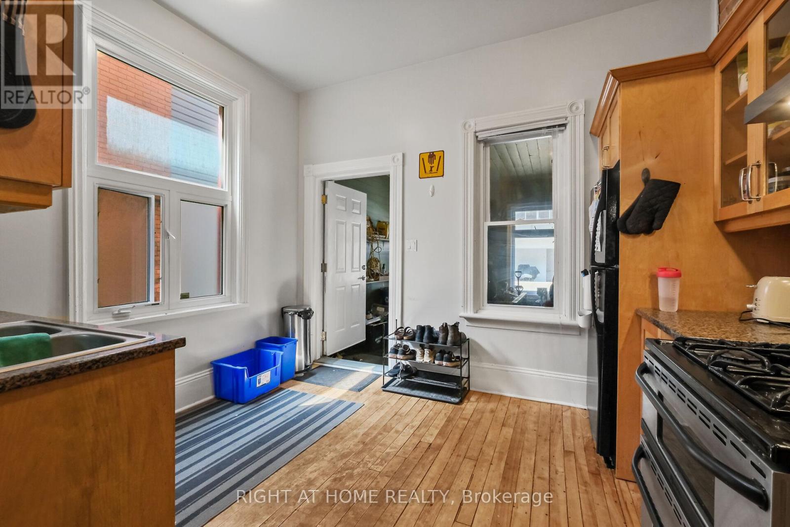 93 GILMOUR STREET, Ottawa, Ontario, K2P0N5 — Photo 37