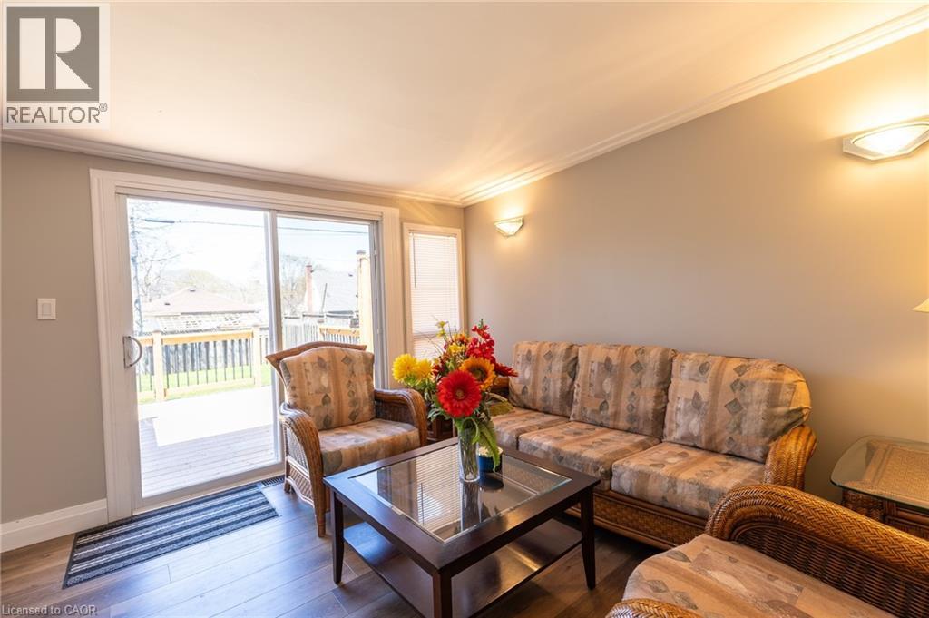 110 LORNE Crescent, Kitchener, Ontario, N2M3Y5 — Photo 12
