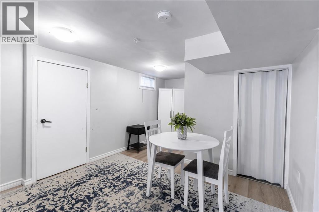 110 LORNE Crescent, Kitchener, Ontario, N2M3Y5 — Photo 23