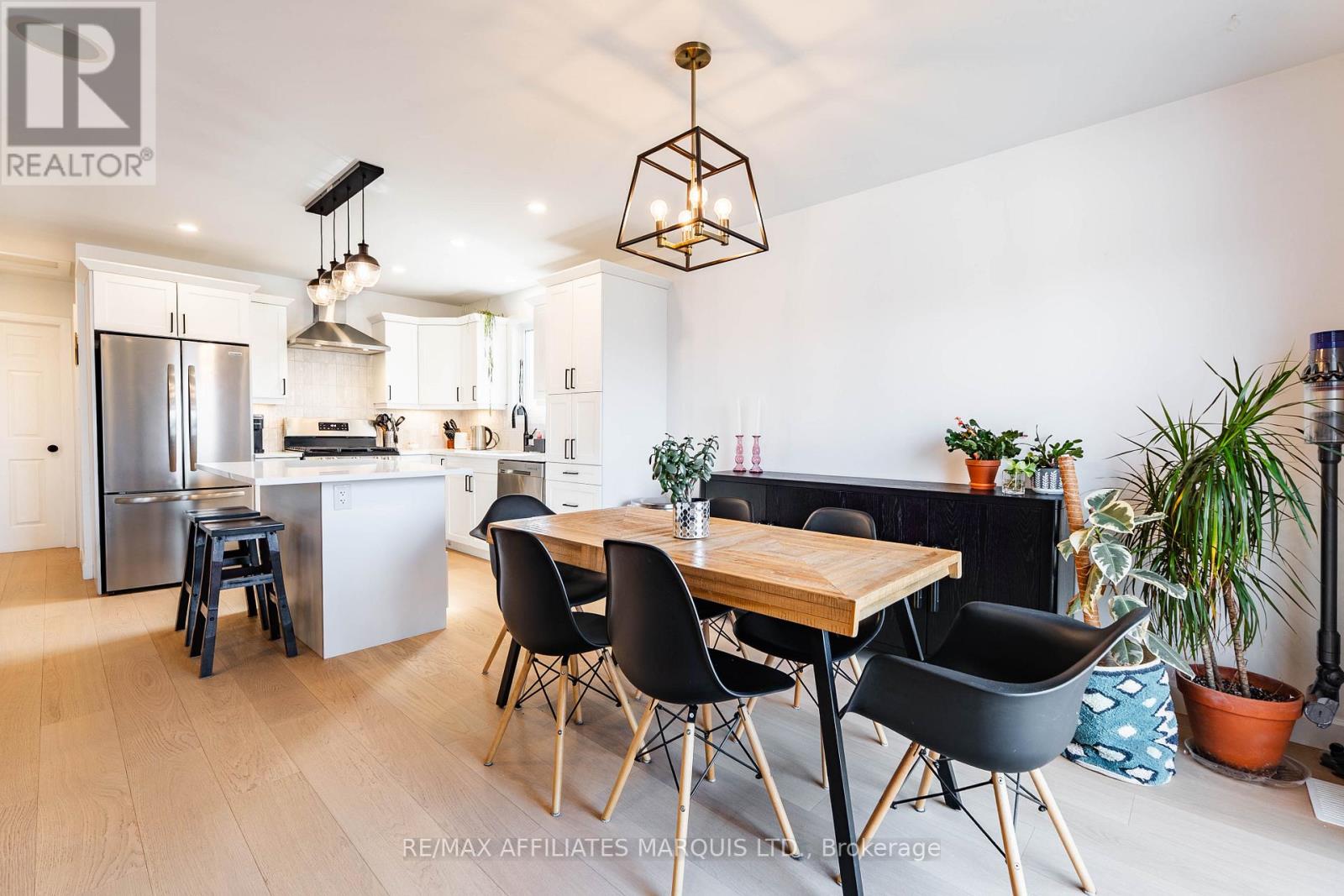 51 FORESTDALE CRESCENT, Cornwall, Ontario, K6K1M1 — Photo 14