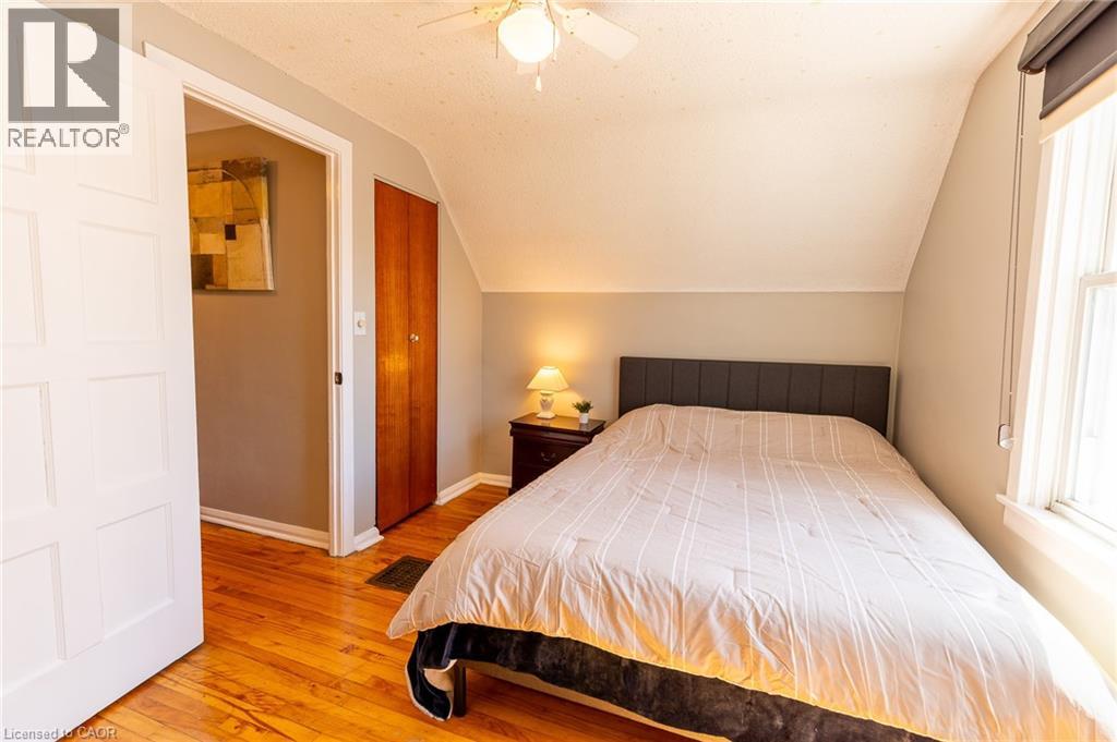 110 LORNE Crescent, Kitchener, Ontario, N2M3Y5 — Photo 18