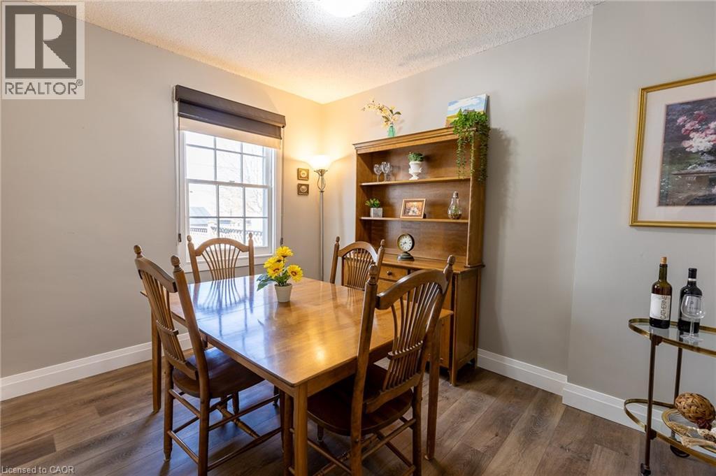 110 LORNE Crescent, Kitchener, Ontario, N2M3Y5 — Photo 7