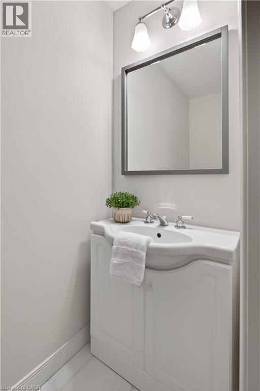 2391 ARNOLD Crescent, Burlington, Ontario, L7F4J2 — Photo 25