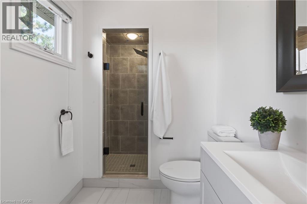 2391 ARNOLD Crescent, Burlington, Ontario, L7F4J2 — Photo 33