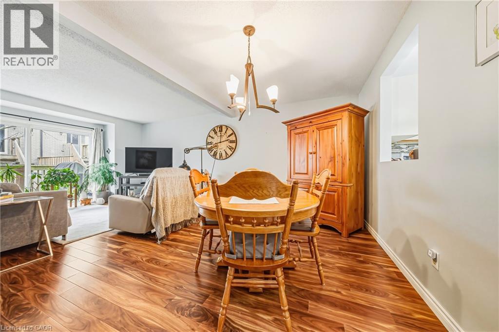 26 POPLAR Drive Unit# 25, Cambridge, Ontario, N3C4A3 — Photo 14