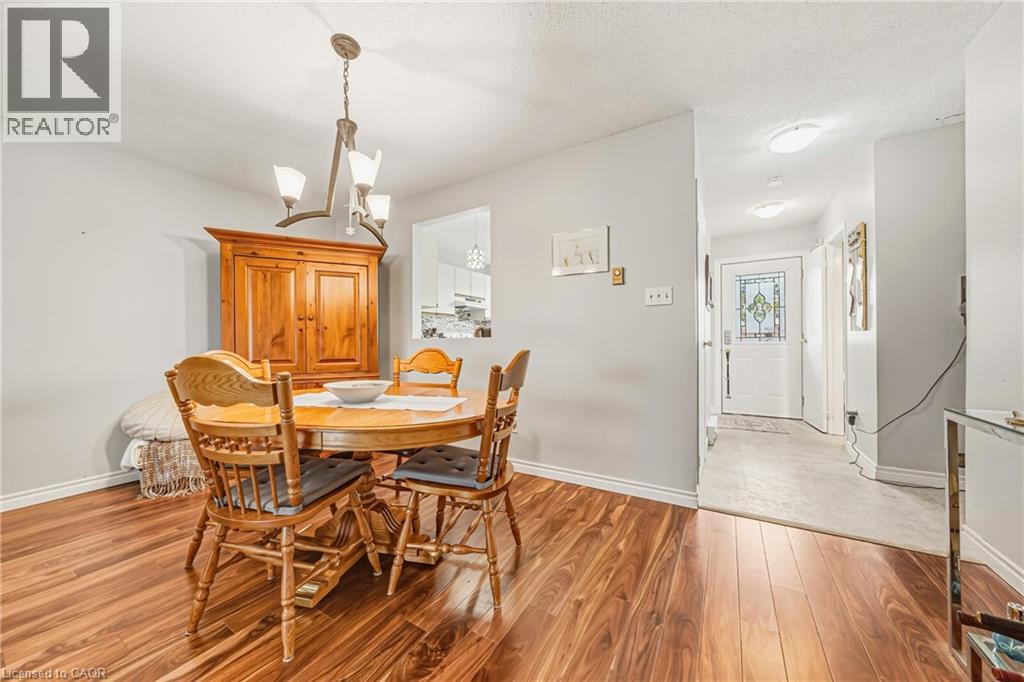 26 POPLAR Drive Unit# 25, Cambridge, Ontario, N3C4A3 — Photo 15