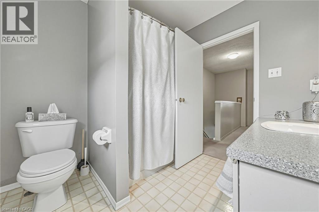 26 POPLAR Drive Unit# 25, Cambridge, Ontario, N3C4A3 — Photo 19