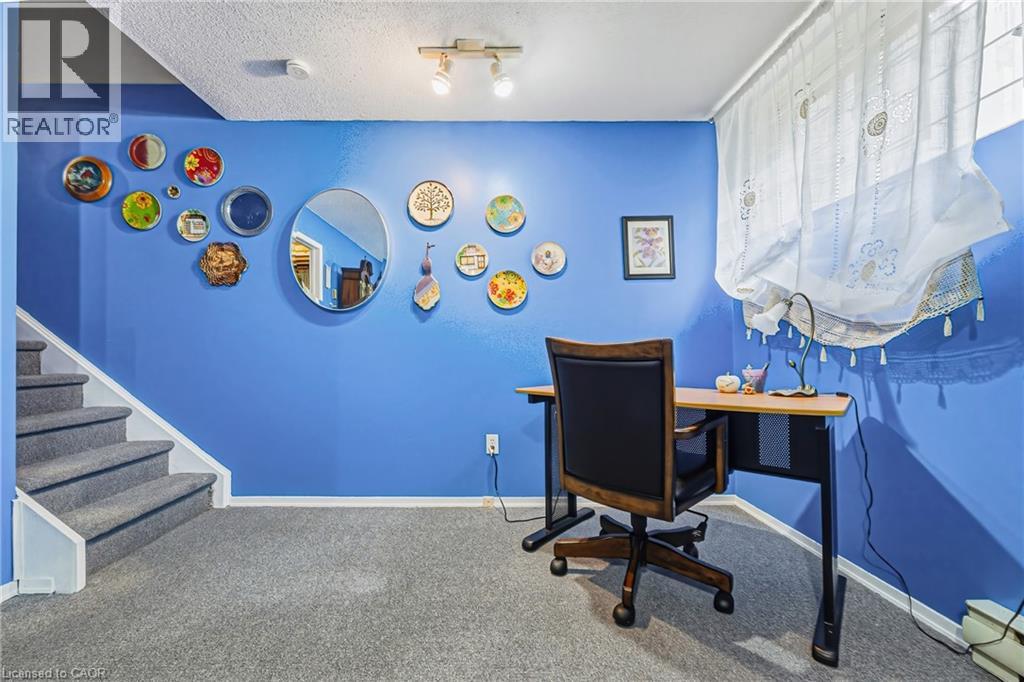 26 POPLAR Drive Unit# 25, Cambridge, Ontario, N3C4A3 — Photo 28