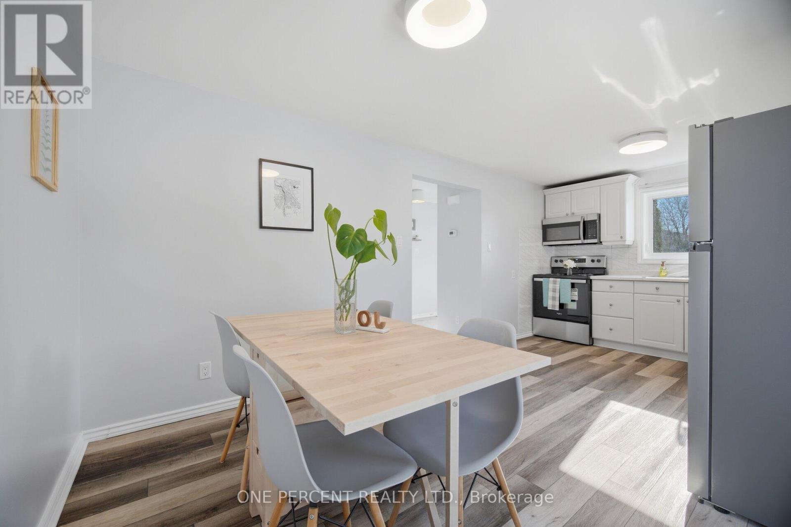 10 RISTAU CRESCENT, Kitchener, Ontario, N2E3A8 — Photo 13