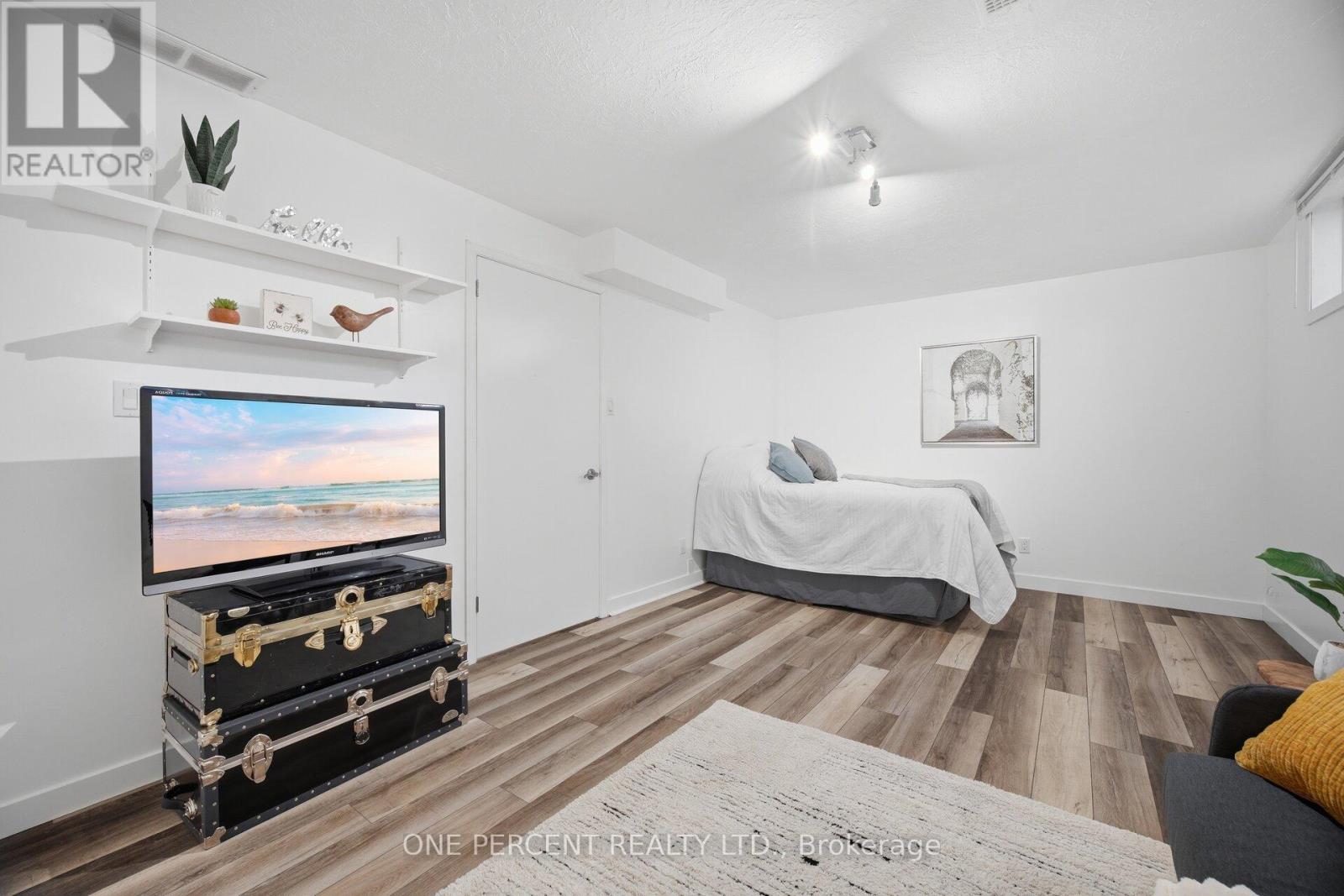 10 RISTAU CRESCENT, Kitchener, Ontario, N2E3A8 — Photo 32