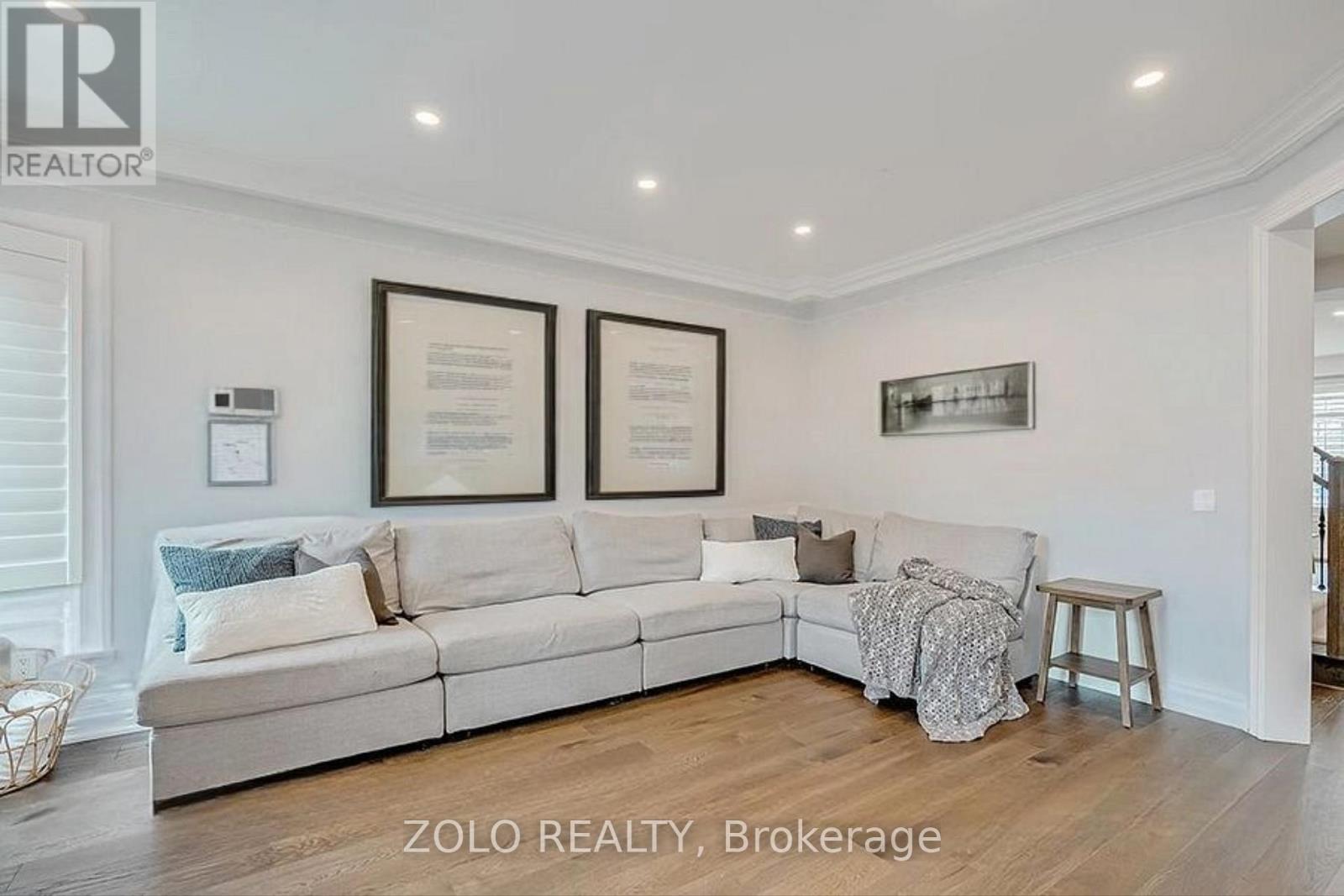 107 ATTRIDGE CRESCENT, Hamilton (Waterdown), Ontario, L0R2H7 — Photo 8