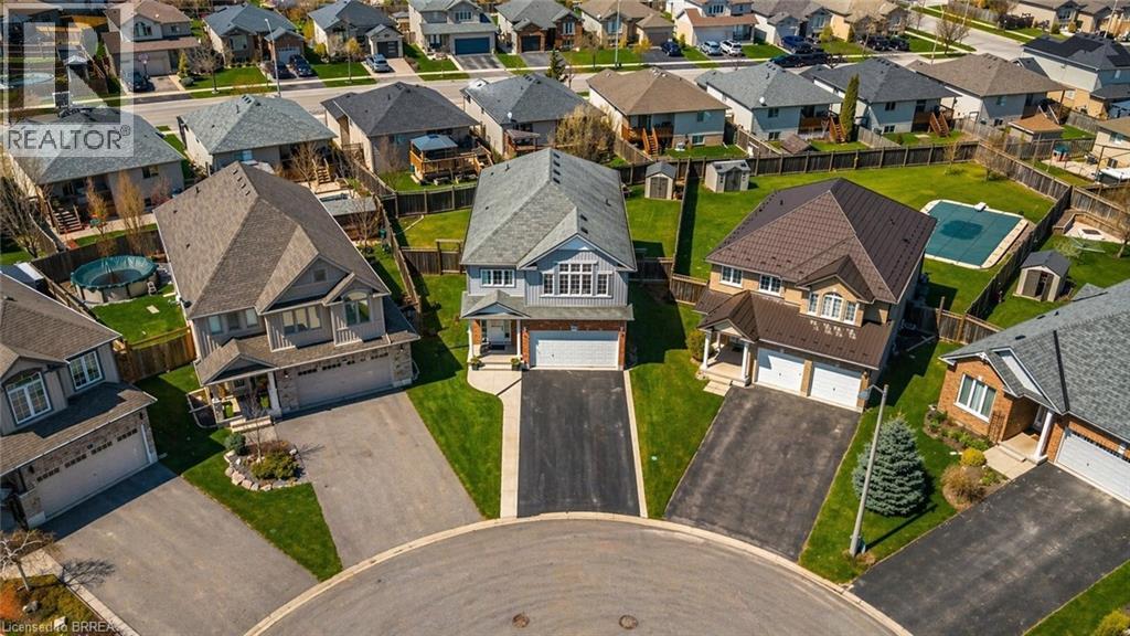 60 NIGHTINGALE Drive, Brantford, Ontario, N3T0G3 — Photo 2