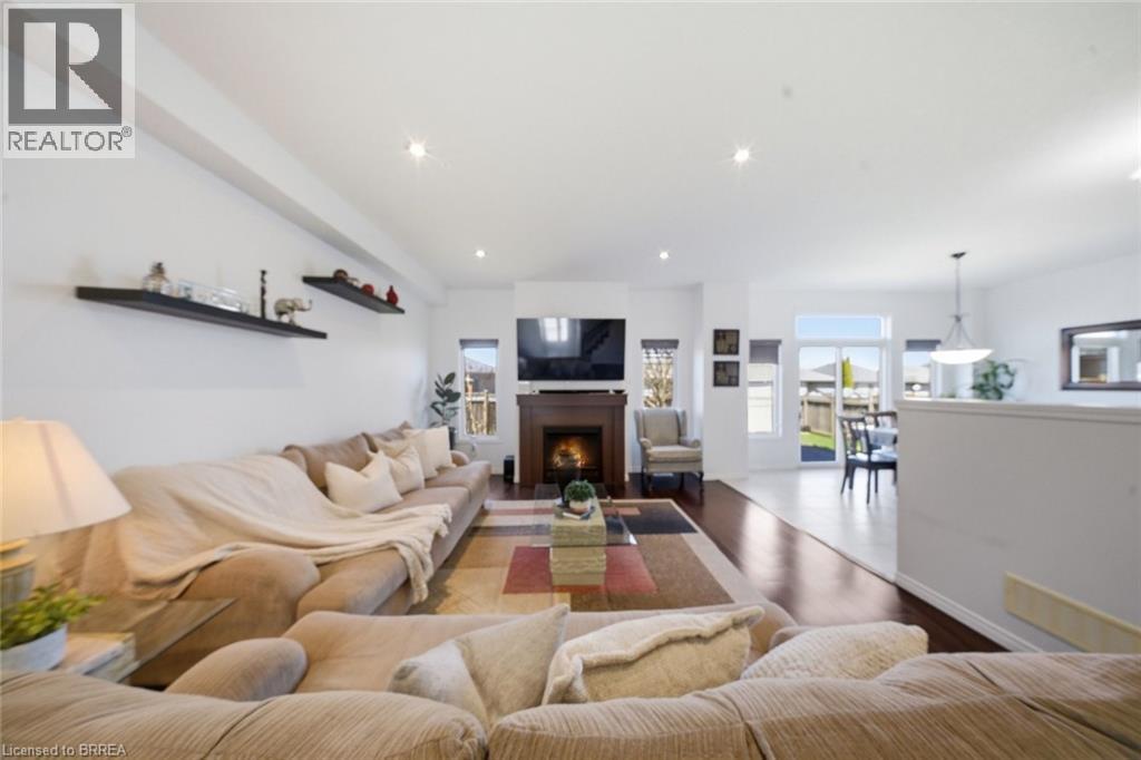 60 NIGHTINGALE Drive, Brantford, Ontario, N3T0G3 — Photo 6