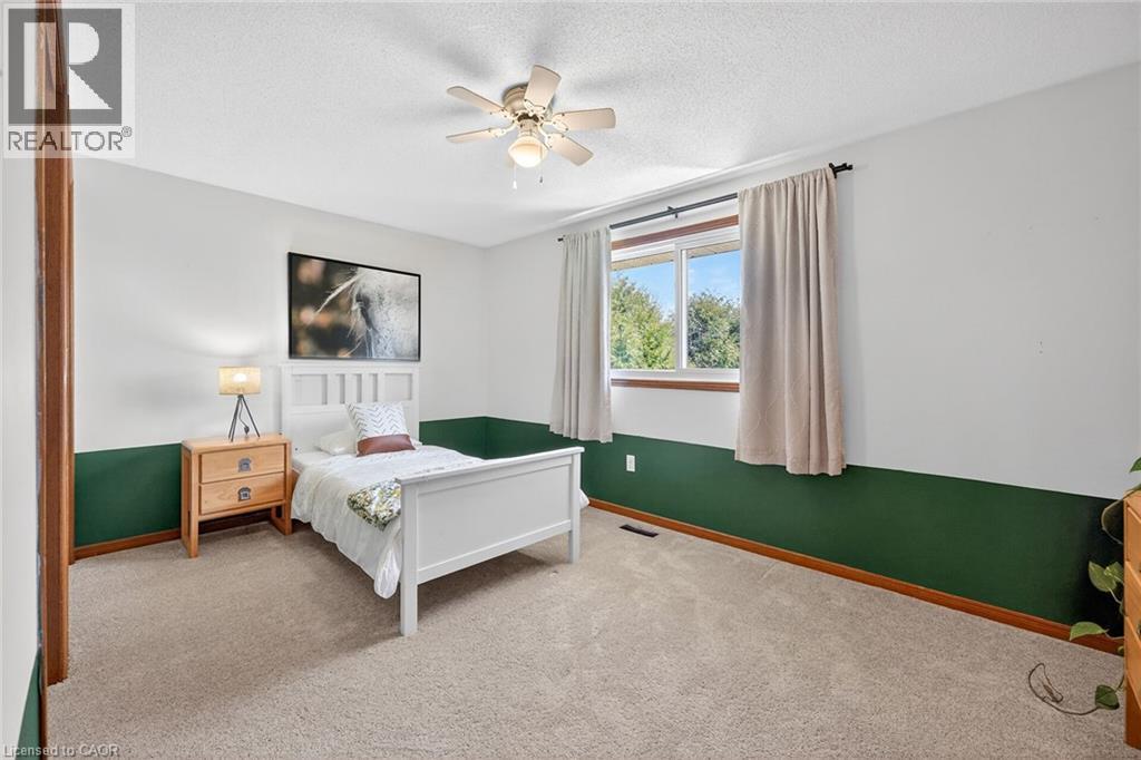 22 VANCE Crescent, Waterdown, Ontario, L8B0B8 — Photo 20