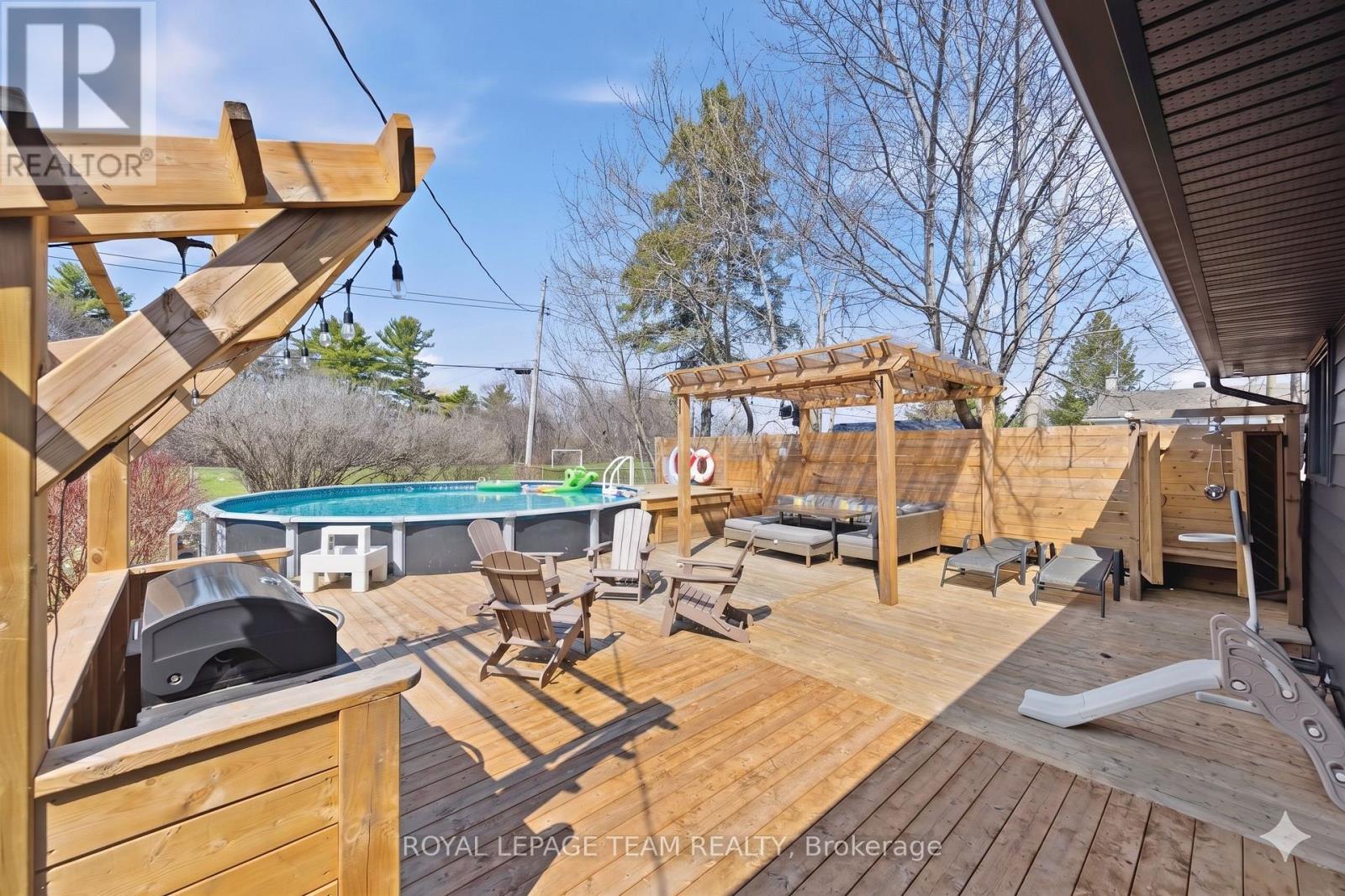 185 LACROIX AVENUE, Ottawa, Ontario, K1E1K2 — Photo 29
