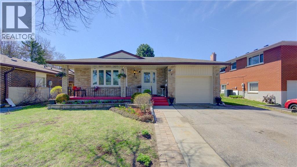 170 MARTINGLEN Crescent, Kitchener, Ontario, N2E2A2 — Photo 5
