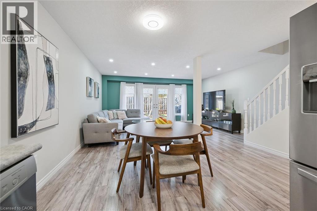 85 BANKSIDE Drive Unit# K61, Kitchener, Ontario, N2N3M4 — Photo 14