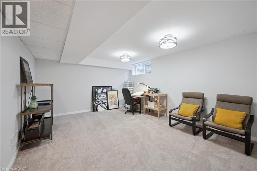 85 BANKSIDE Drive Unit# K61, Kitchener, Ontario, N2N3M4 — Photo 23