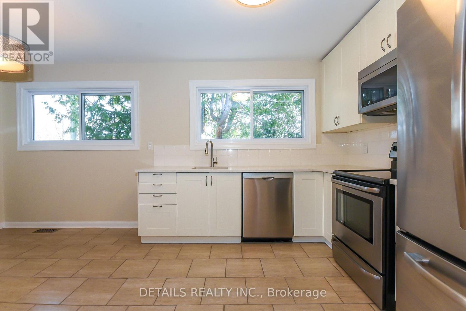 2364 CHESHIRE ROAD, Ottawa, Ontario, K2C1G3 — Photo 13