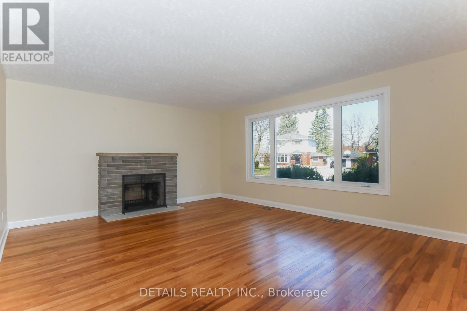 2364 CHESHIRE ROAD, Ottawa, Ontario, K2C1G3 — Photo 4