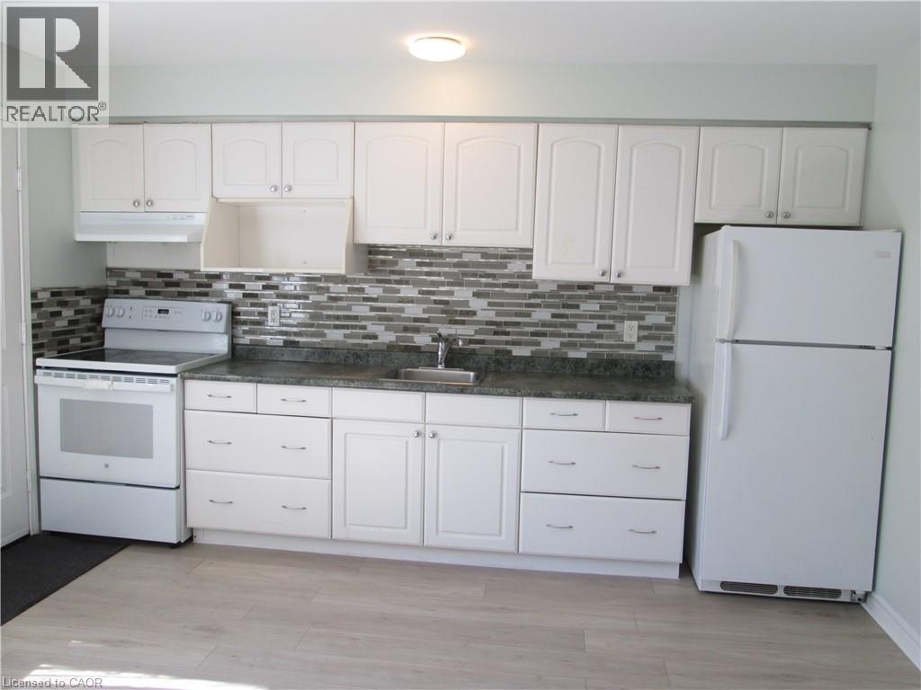 648 FRANCIS Road, Burlington, Ontario, L7T3X7 — Photo 10