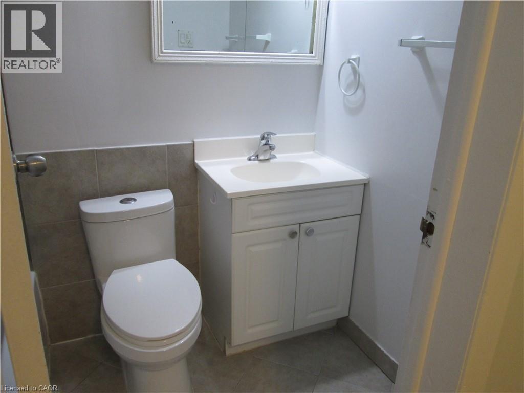 648 FRANCIS Road, Burlington, Ontario, L7T3X7 — Photo 20