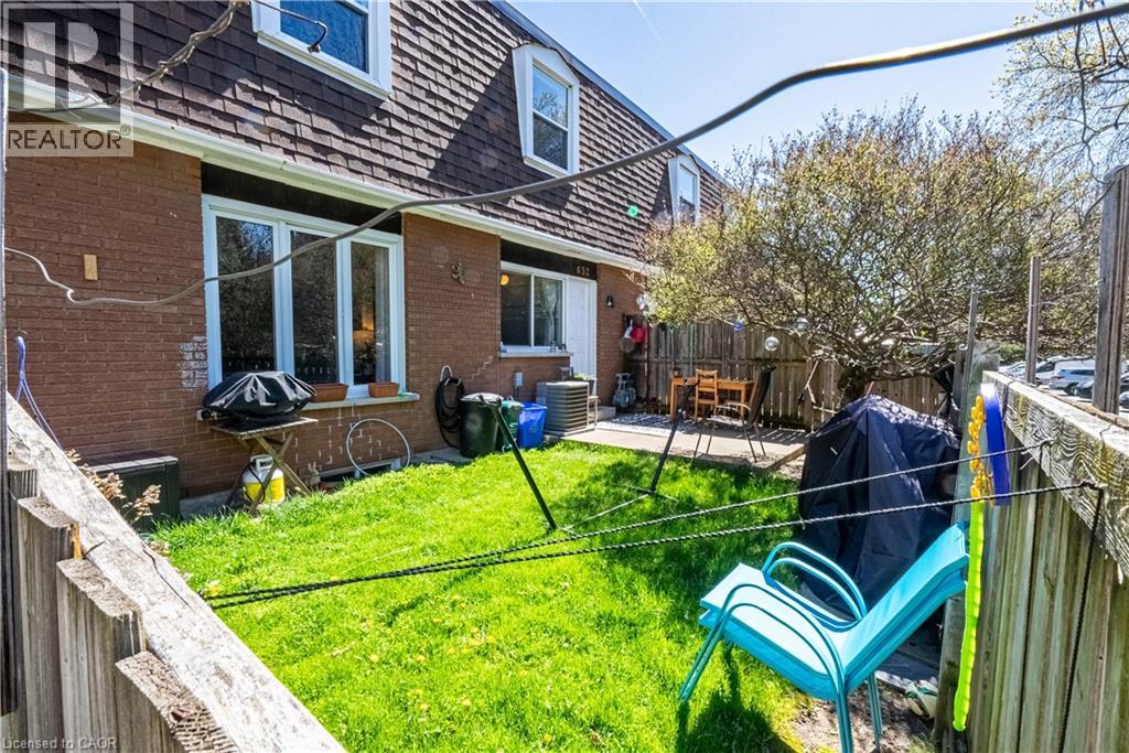 648-654 FRANCIS Road, Burlington, Ontario, L7T3X7 — Photo 5