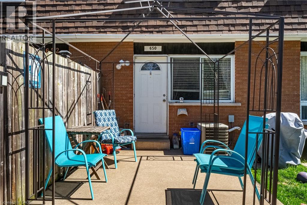 648-654 FRANCIS Road, Burlington, Ontario, L7T3X7 — Photo 8