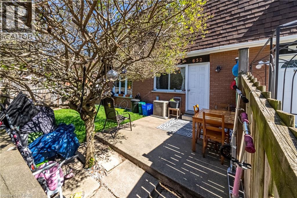 648-654 FRANCIS Road, Burlington, Ontario, L7T3X7 — Photo 7