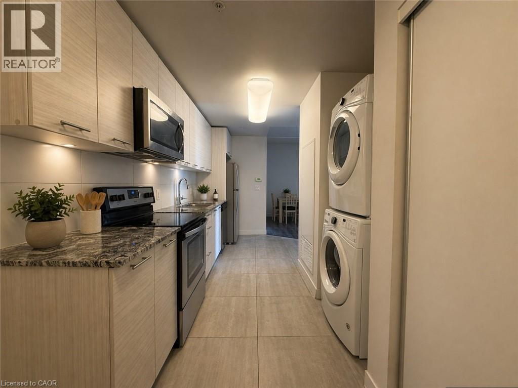 251 HEMLOCK Street Unit# 314, Waterloo, Ontario, N2L3R4 — Photo 5