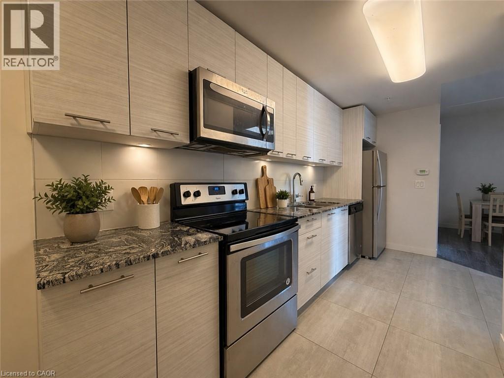 251 HEMLOCK Street Unit# 314, Waterloo, Ontario, N2L3R4 — Photo 6