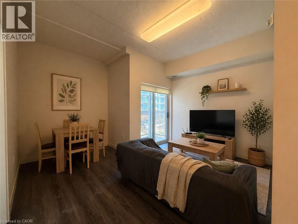 251 HEMLOCK Street Unit# 314, Waterloo, Ontario, N2L3R4 — Photo 9
