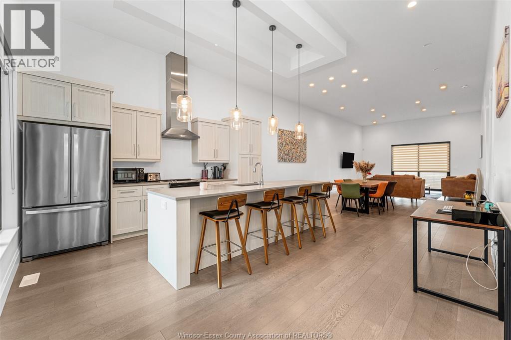 658 LILY MAC BOULEVARD, Windsor, Ontario, N9E0B1 — Photo 11