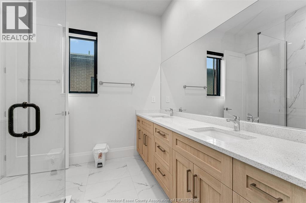 658 LILY MAC BOULEVARD, Windsor, Ontario, N9E0B1 — Photo 26