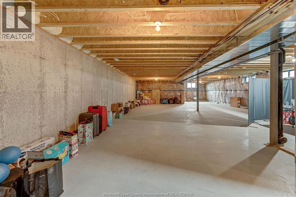 658 LILY MAC BOULEVARD, Windsor, Ontario, N9E0B1 — Photo 33