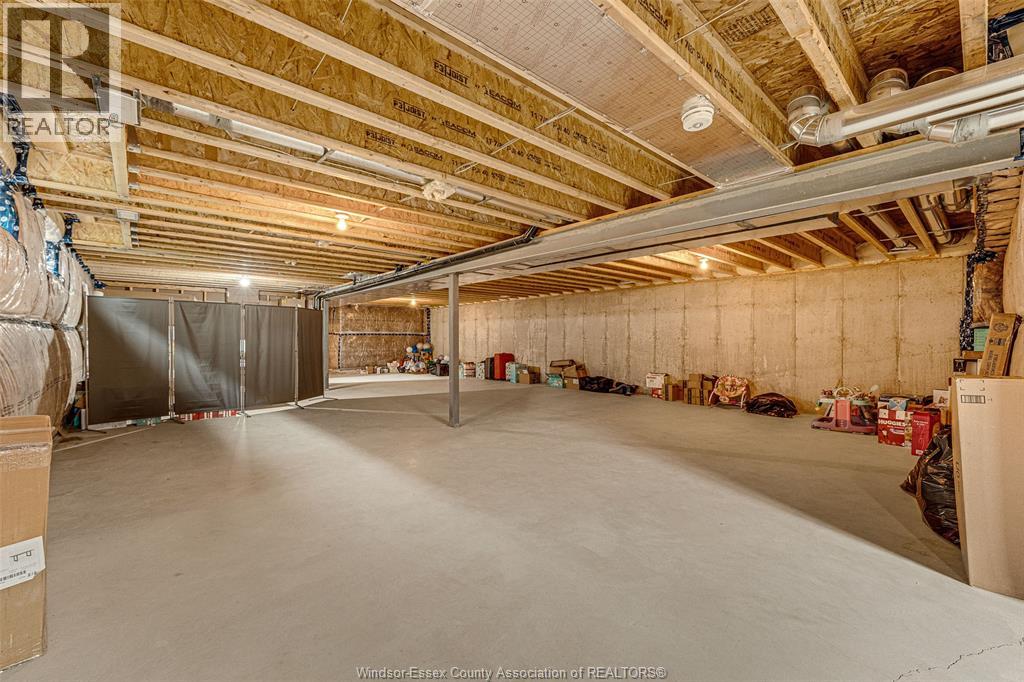 658 LILY MAC BOULEVARD, Windsor, Ontario, N9E0B1 — Photo 34